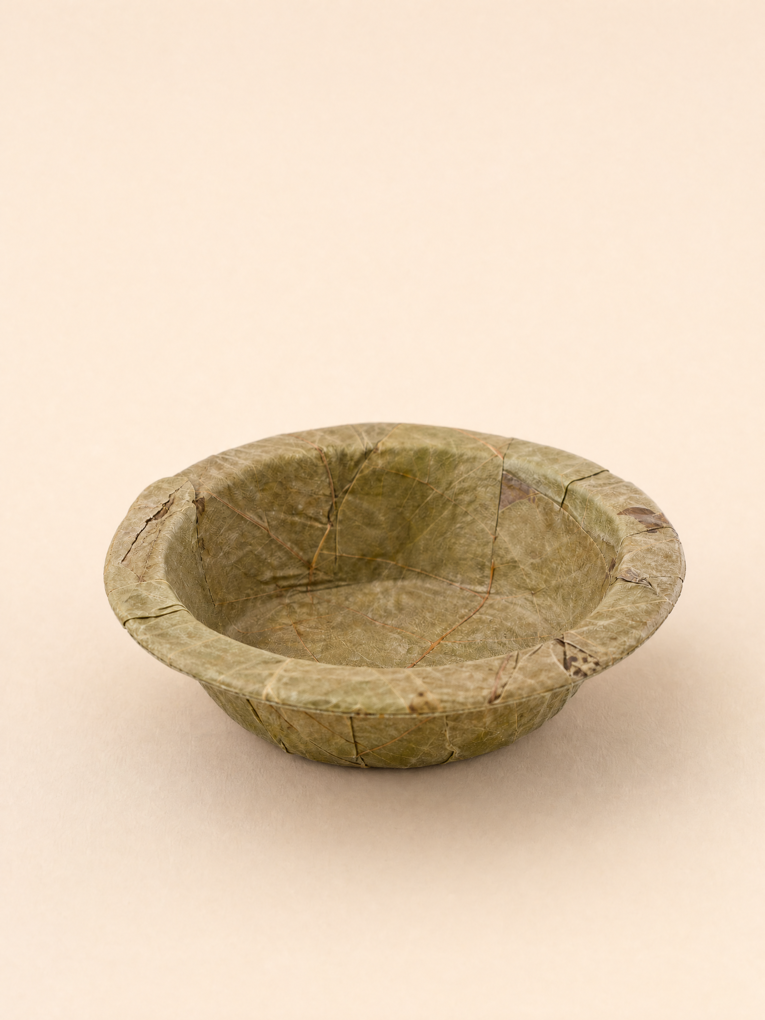 2.5" Sal Leaf Sauce Cups - 1 oz Compostable Dipping Cups for Appetizers, Grazing Tables &amp; Catering