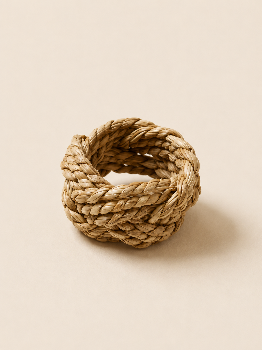 Handwoven Corn Husk Napkin Rings for Weddings &amp; Dining, Set of 6